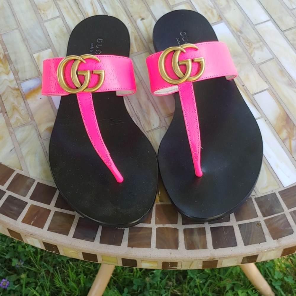Gucci sandals